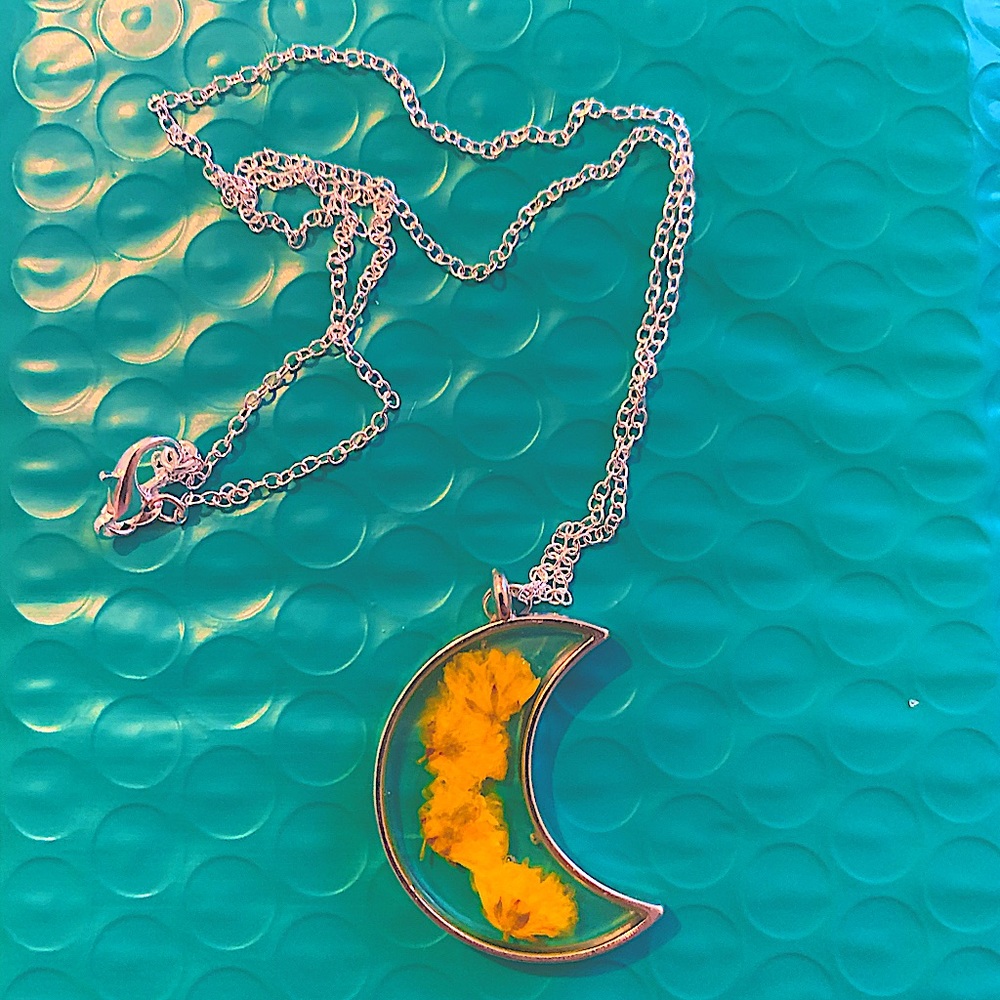 Moon shaped flower pressed necklace